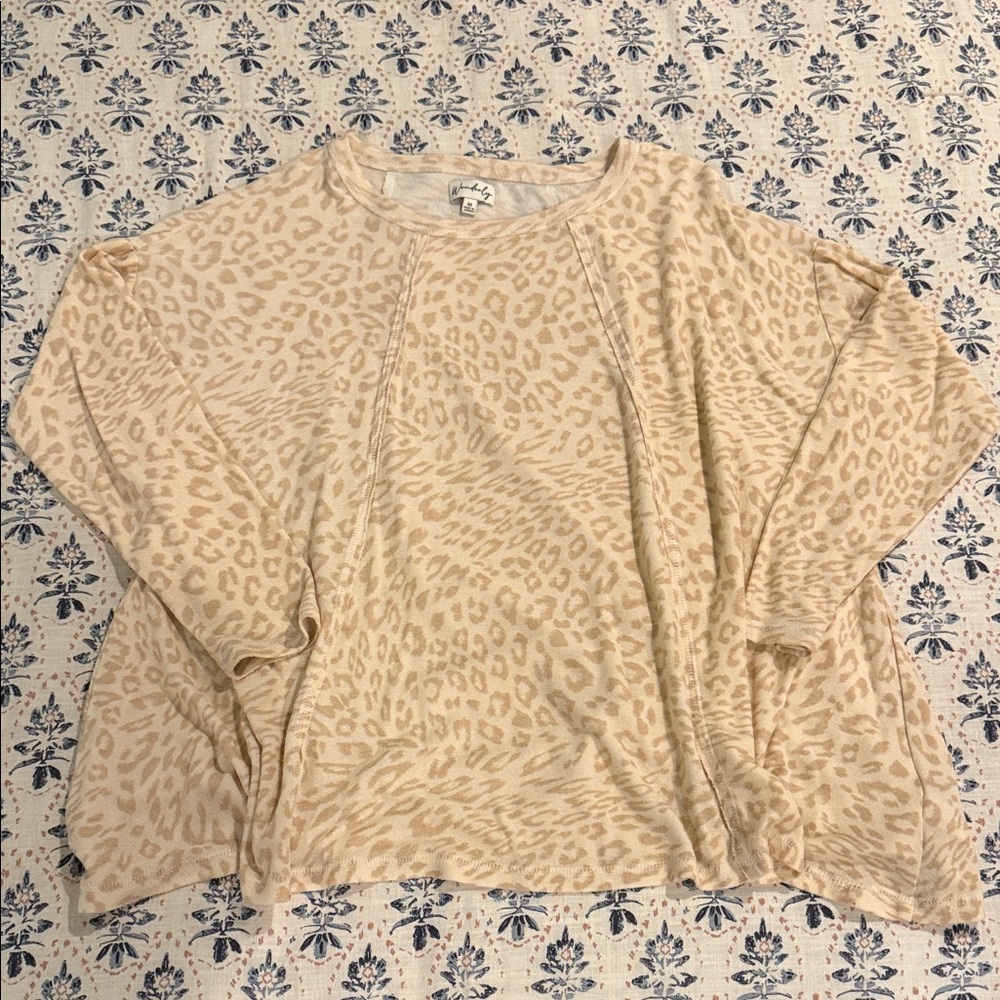 Wonderly Beige Leopard Print Sweatshirt